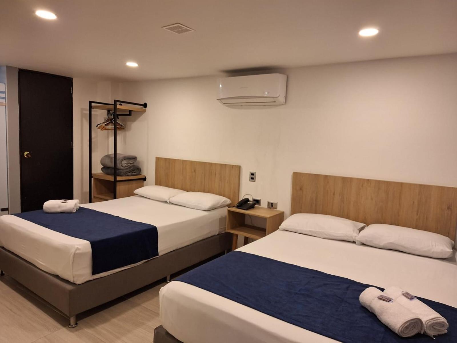מדיין Hotel Suramericana מראה חיצוני תמונה
