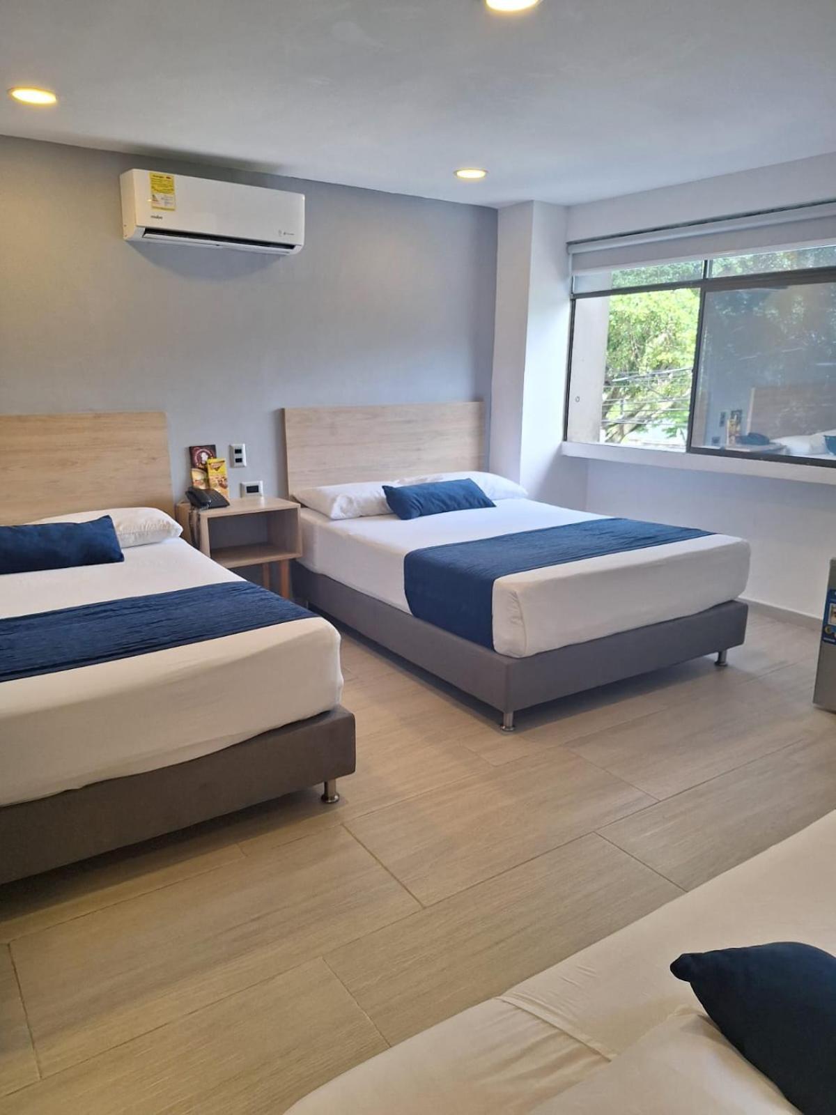 מדיין Hotel Suramericana מראה חיצוני תמונה