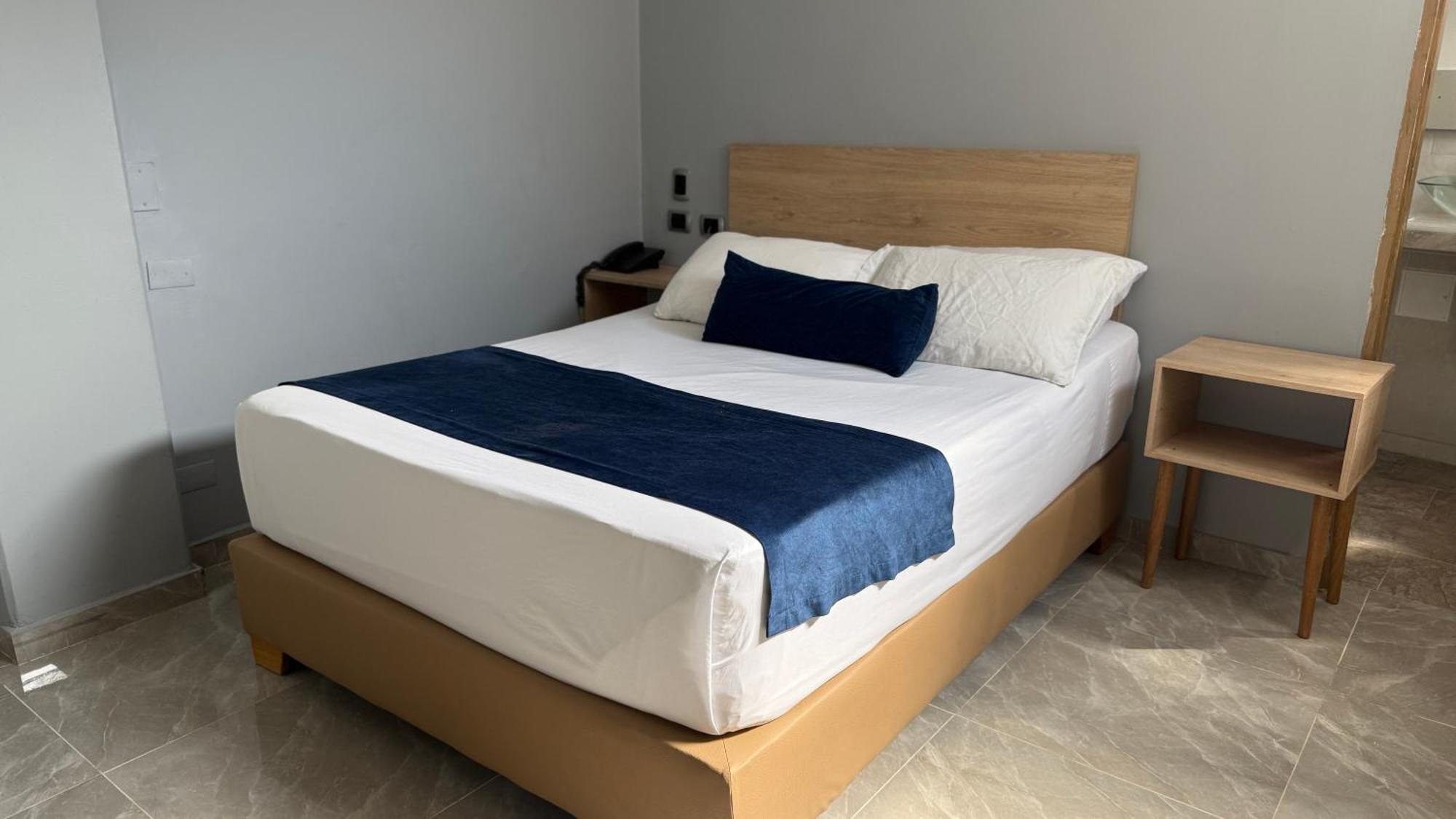 מדיין Hotel Suramericana מראה חיצוני תמונה