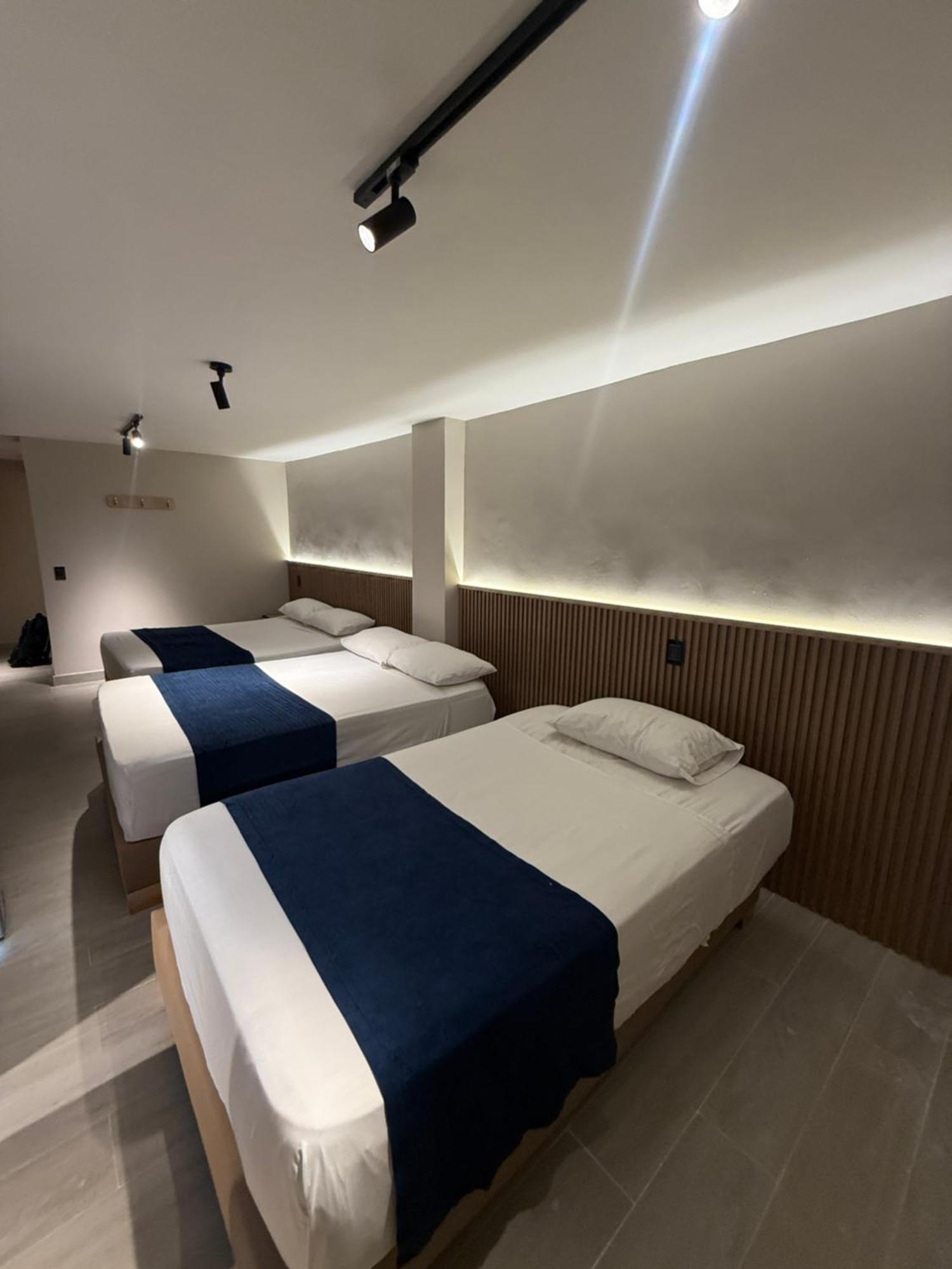 מדיין Hotel Suramericana מראה חיצוני תמונה